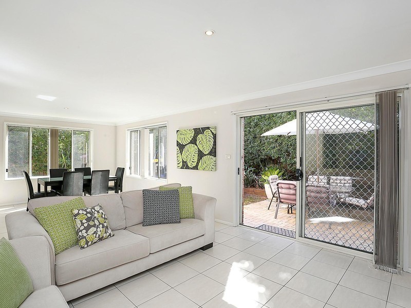 26 Streamdale Grove, Warriewood NSW 2102