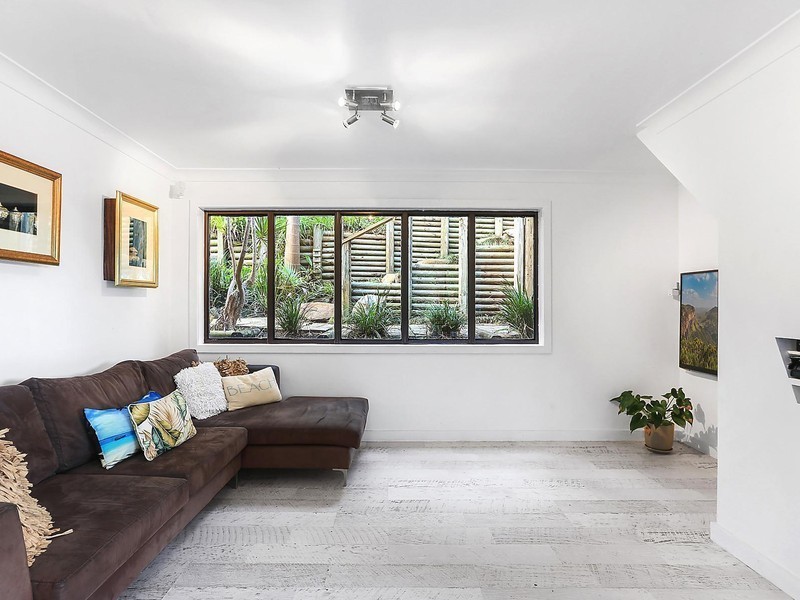 9 Hillslope Road, Newport NSW 2106