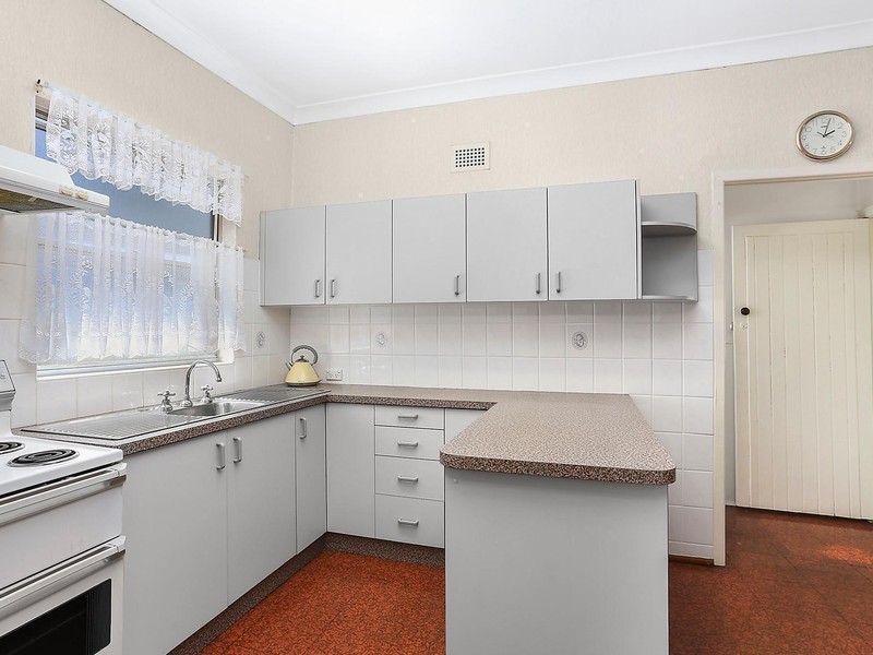 10 Lido Avenue, North Narrabeen NSW 2101