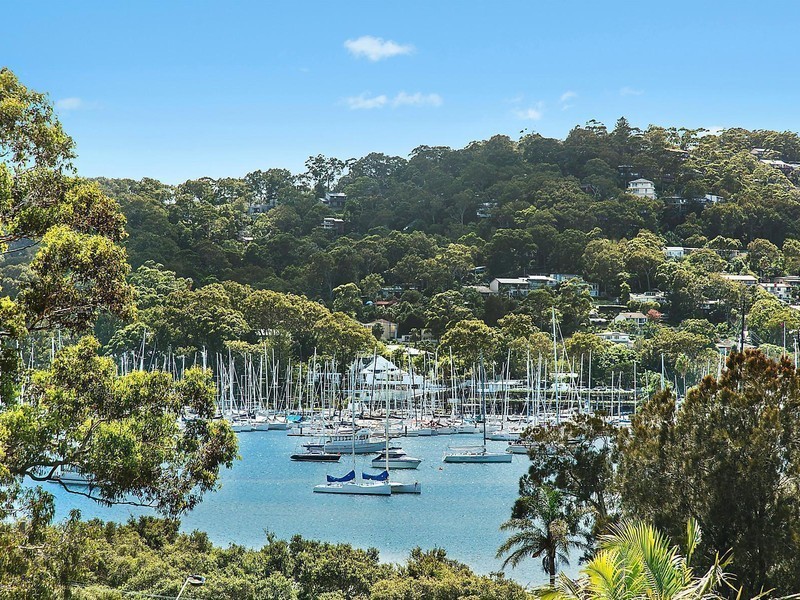 2 Roches Avenue, Bayview NSW 2104