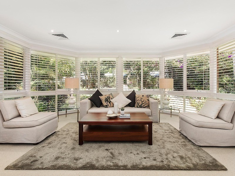 2 Roches Avenue, Bayview NSW 2104