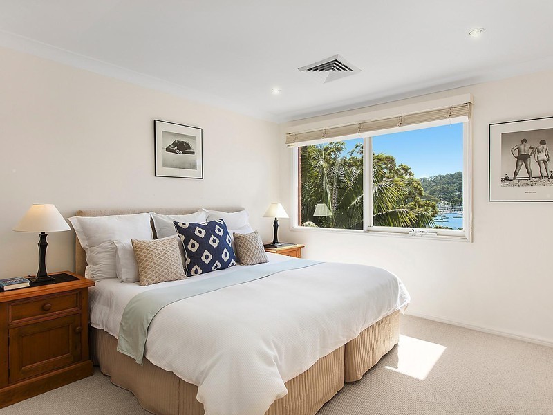 2 Roches Avenue, Bayview NSW 2104