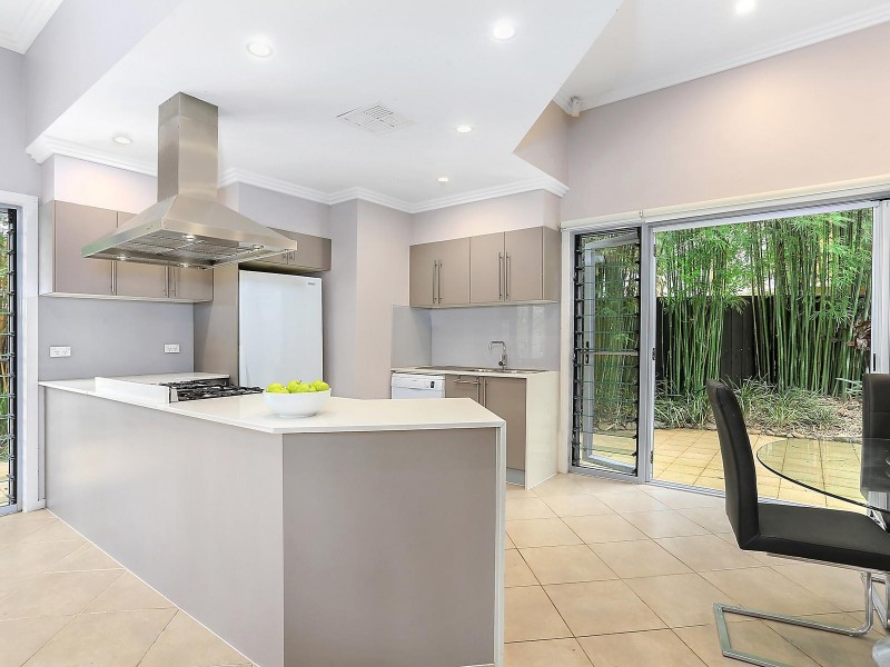 18/125 Darley Street West, Mona Vale NSW 2103