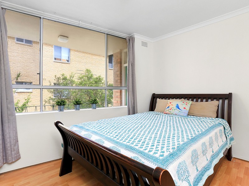 2/6 Darley Street, Mona Vale NSW 2103