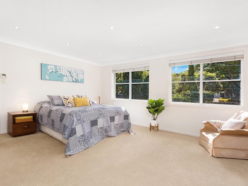 4 Hunter Street North, Mona Vale NSW 2103