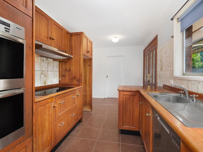 92 Warriewood Road, Warriewood NSW 2102