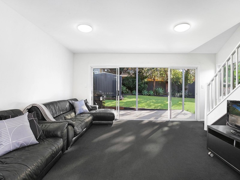 23 Frenchs Forest Road, Seaforth NSW 2092