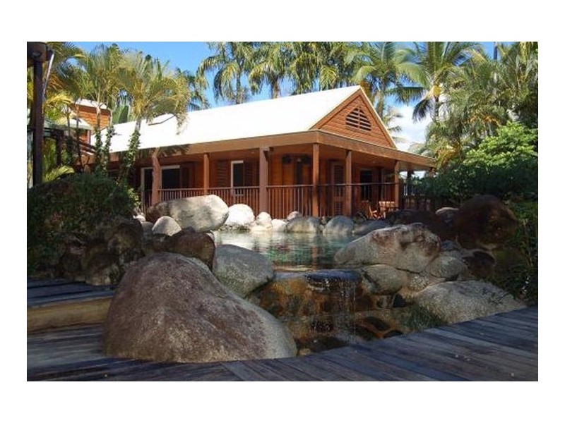 10 Wharf Street, Port Douglas QLD 4877