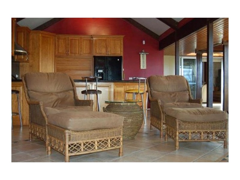 10 Wharf Street, Port Douglas QLD 4877