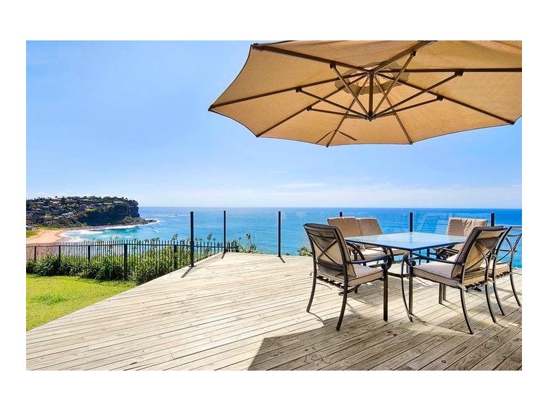 18 Hillcrest Avenue, Mona Vale NSW 2103