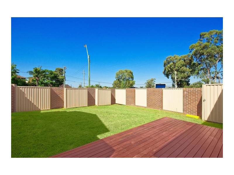 147 Cornelia Road, Toongabbie NSW 2146