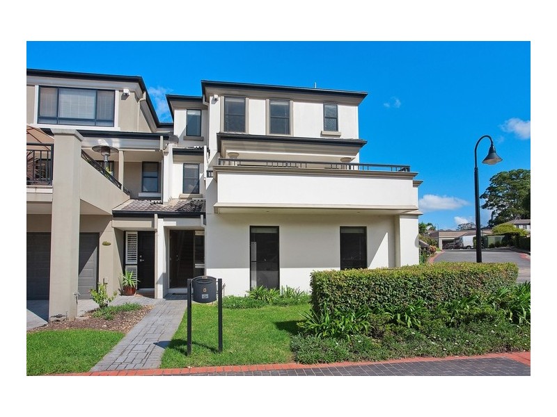 8 Cassinia Way, Thornleigh NSW 2120