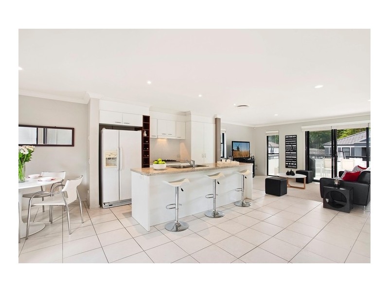 8 Cassinia Way, Thornleigh NSW 2120