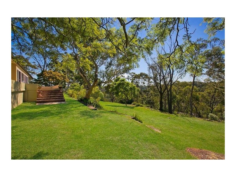2 Crawford Road, Mount Kuring-gai NSW 2080