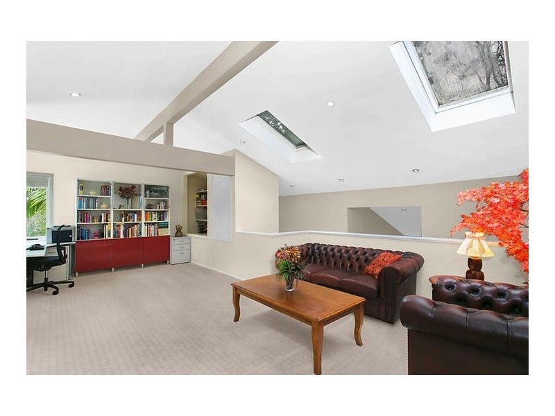 8A Timbarra Road, Westleigh NSW 2120