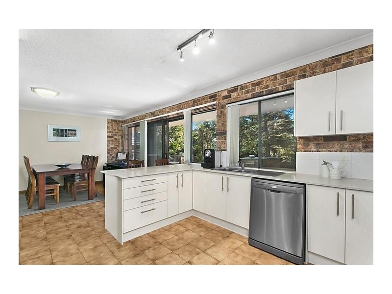 1 Barrakee Place, Westleigh NSW 2120