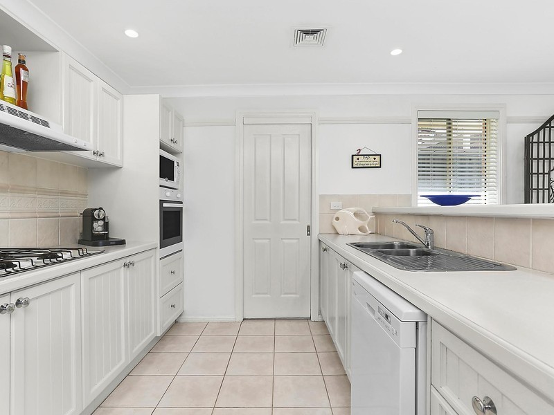 48 Duffy Avenue, Thornleigh NSW 2120