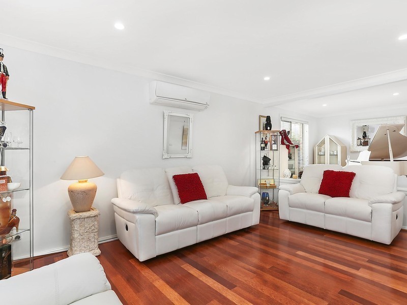 48 Duffy Avenue, Thornleigh NSW 2120