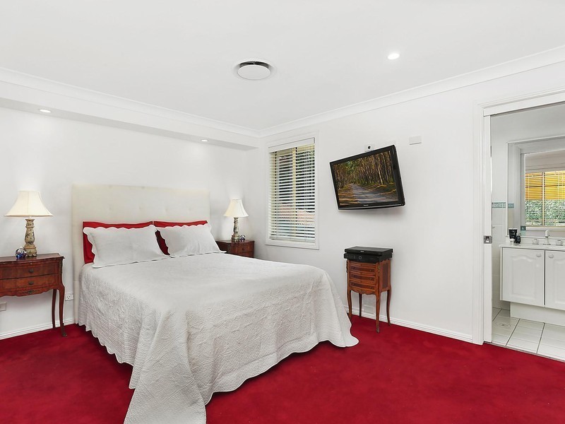 48 Duffy Avenue, Thornleigh NSW 2120