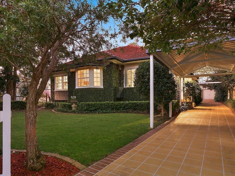 23 Handley Avenue, Thornleigh NSW 2120