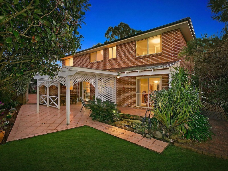 11 Yarrabin Crescent, Berowra NSW 2081