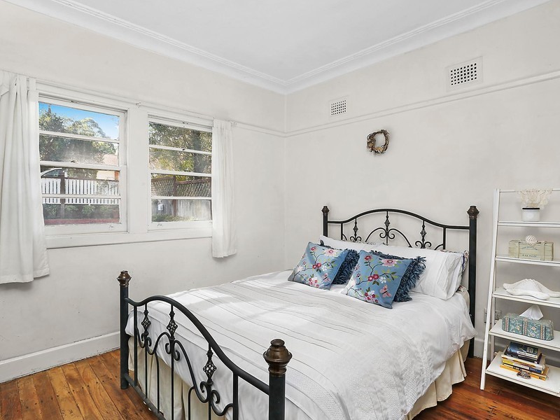 12 Russell Avenue, Wahroonga NSW 2076