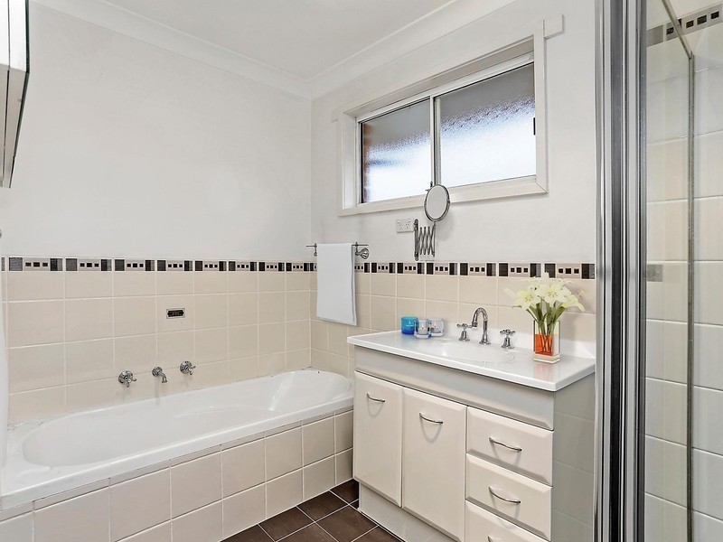 8/9 Trelawney Street, Thornleigh NSW 2120