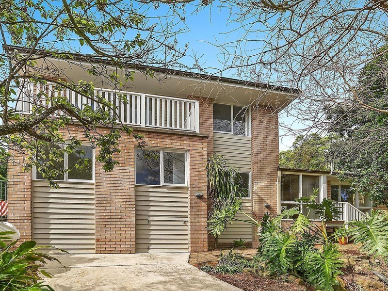 5 Apanie Place, Westleigh NSW 2120