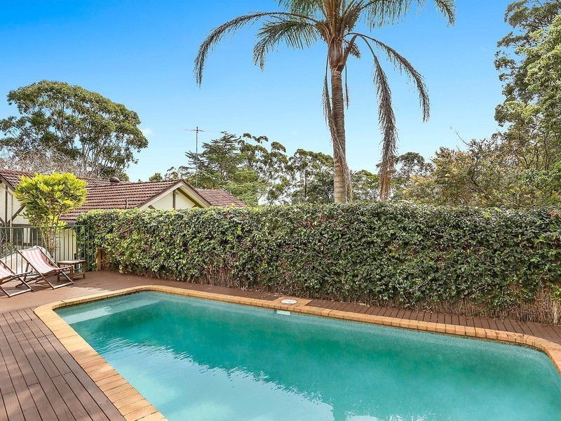 5 Apanie Place, Westleigh NSW 2120