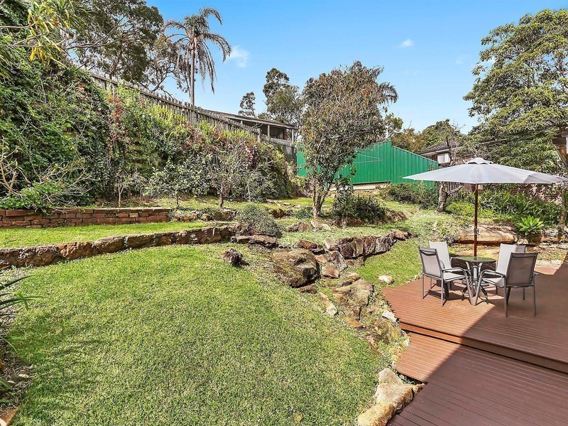 5 Apanie Place, Westleigh NSW 2120