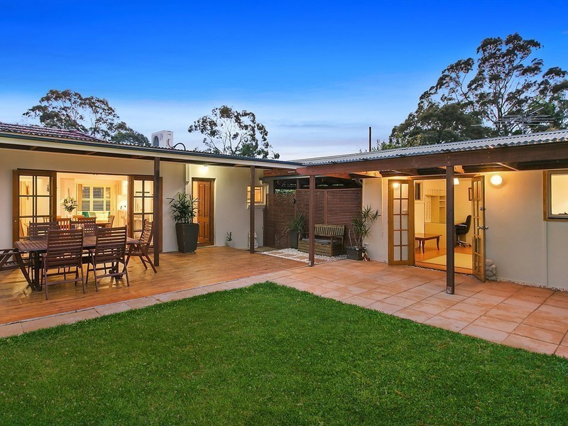 8 Evelyn Crescent, Berowra Heights NSW 2082