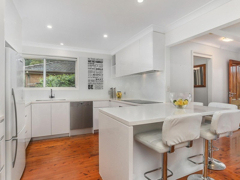 8 Evelyn Crescent, Berowra Heights NSW 2082