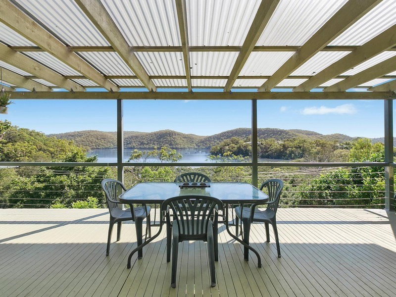 21 Pacific Highway, Mooney Mooney NSW 2083