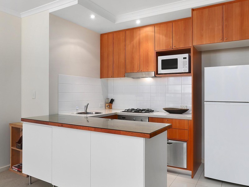 2402/32 Orara Street, Waitara NSW 2077