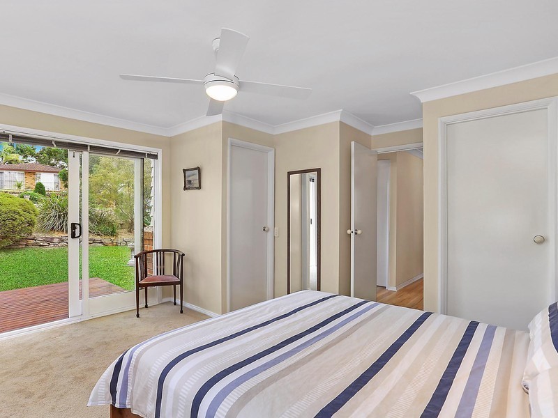 24 Livingstone Place, Mount Colah NSW 2079