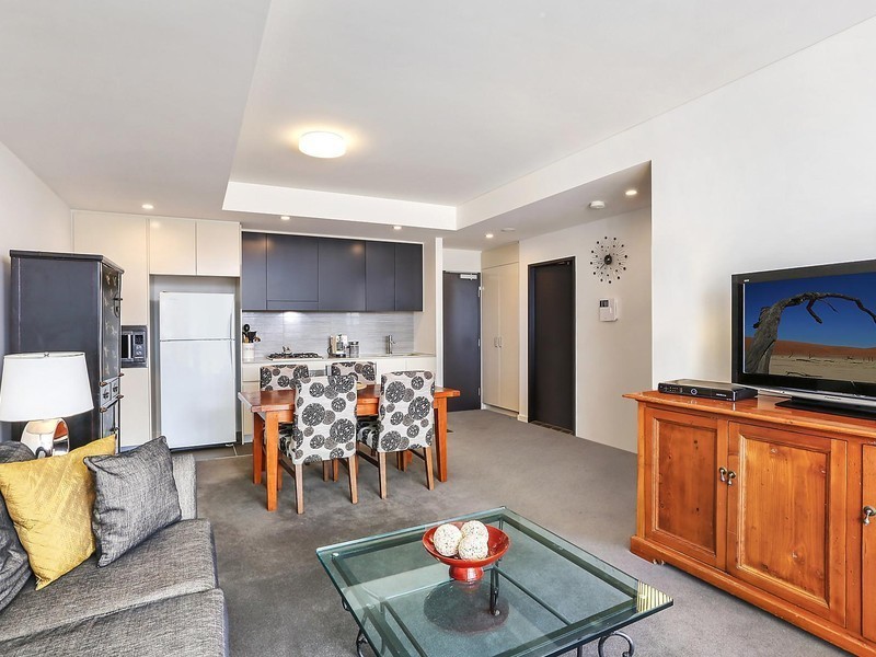 715/14 Nuvolari Place, Wentworth Point NSW 2127