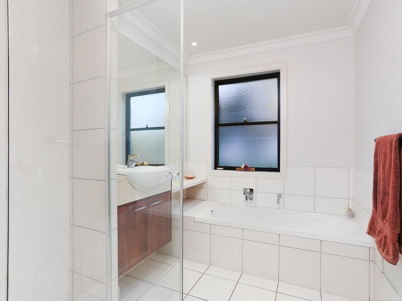 19 Silver Ash Way, Thornleigh NSW 2120
