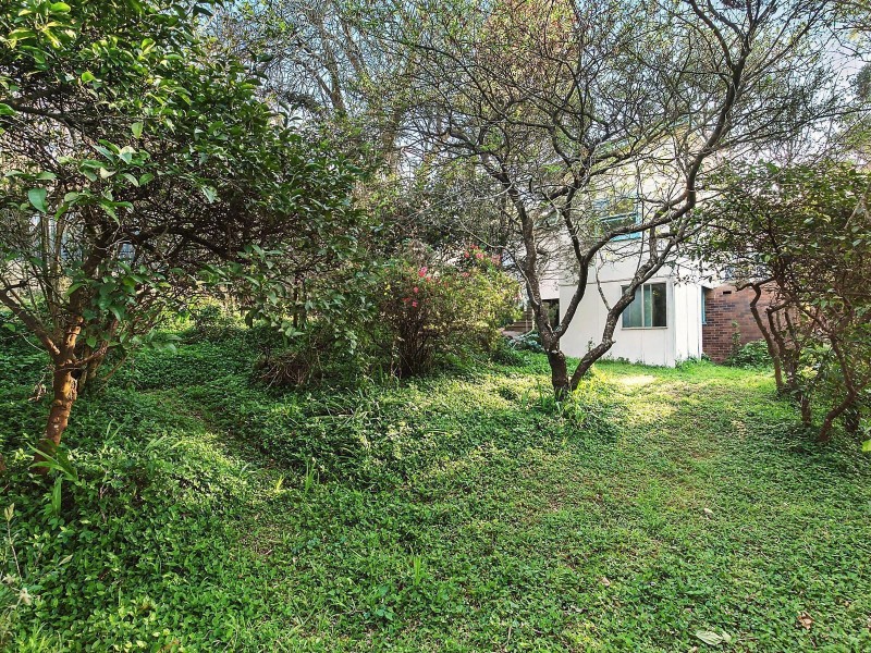 8 Northumberland Avenue, Mount Colah NSW 2079