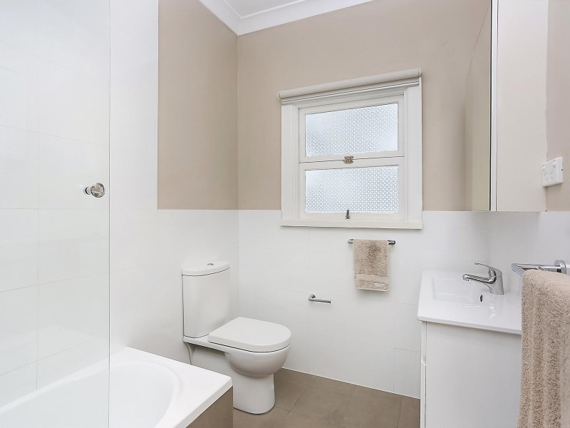 16 Waratah Road, Berowra NSW 2081