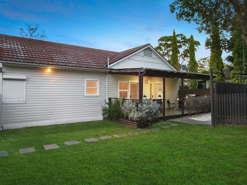 16 Waratah Road, Berowra NSW 2081