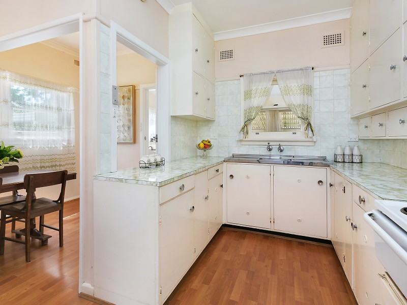 8 Arcadia Crescent, Berowra NSW 2081