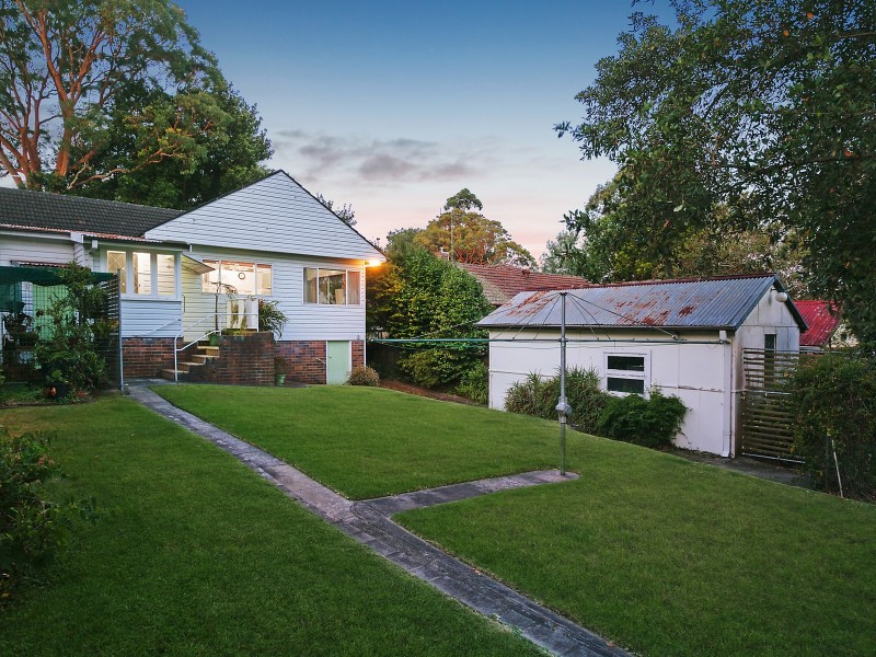 35 Goodlands Avenue, Thornleigh NSW 2120