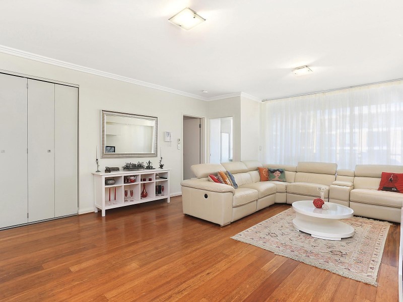 608/25 Orara Street, Waitara NSW 2077