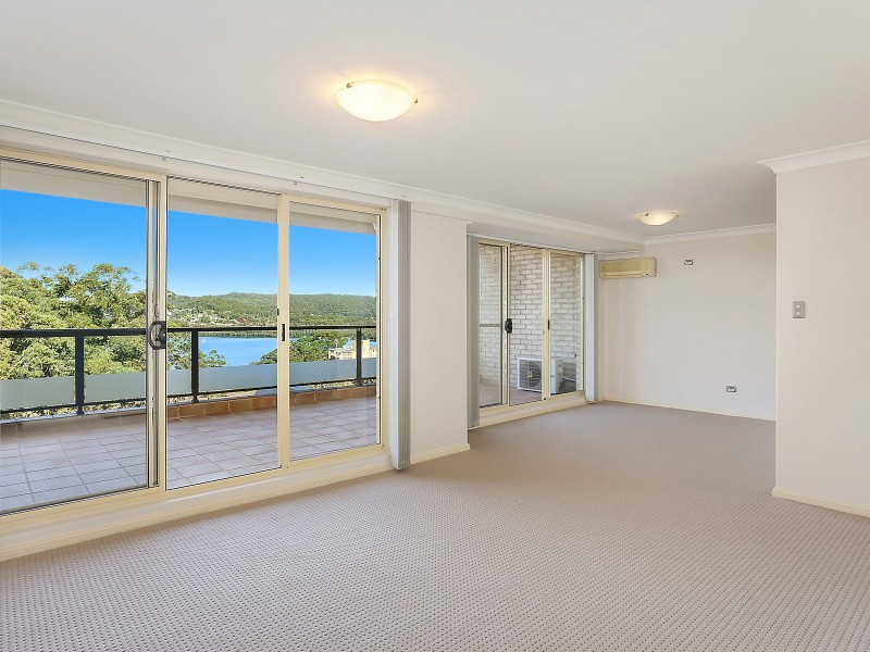 22/92 John Whiteway Drive, Gosford NSW 2250