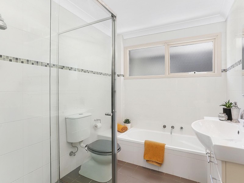 8/7 Unwin Road, Waitara NSW 2077