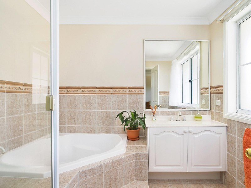 20 Livingstone Way, Thornleigh NSW 2120