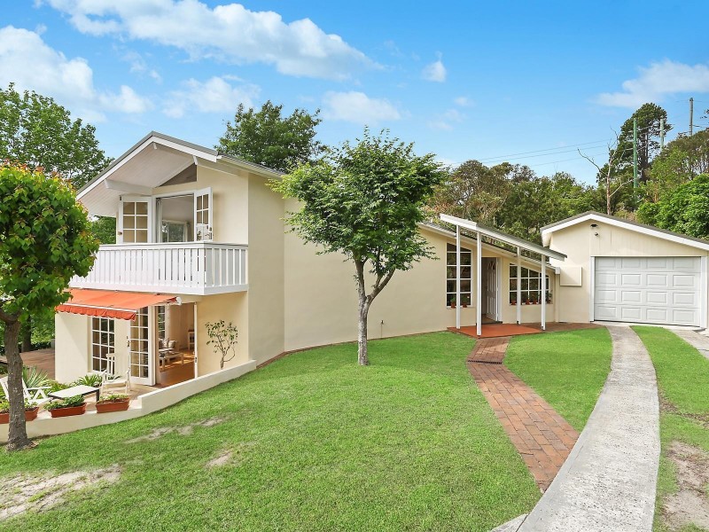 8 Livingstone Place, Mount Colah NSW 2079