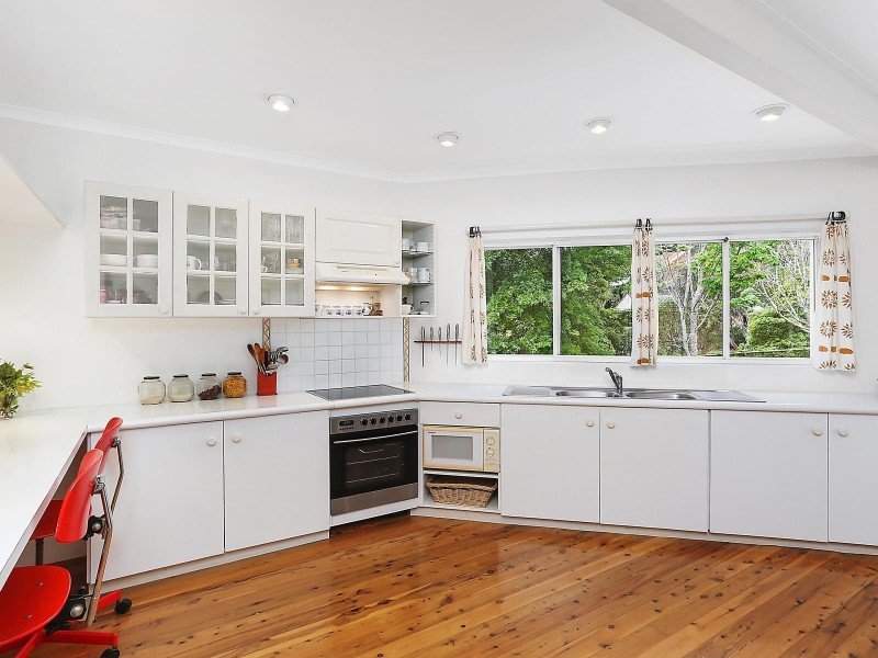 8 Livingstone Place, Mount Colah NSW 2079