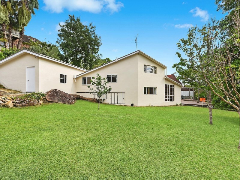 8 Livingstone Place, Mount Colah NSW 2079