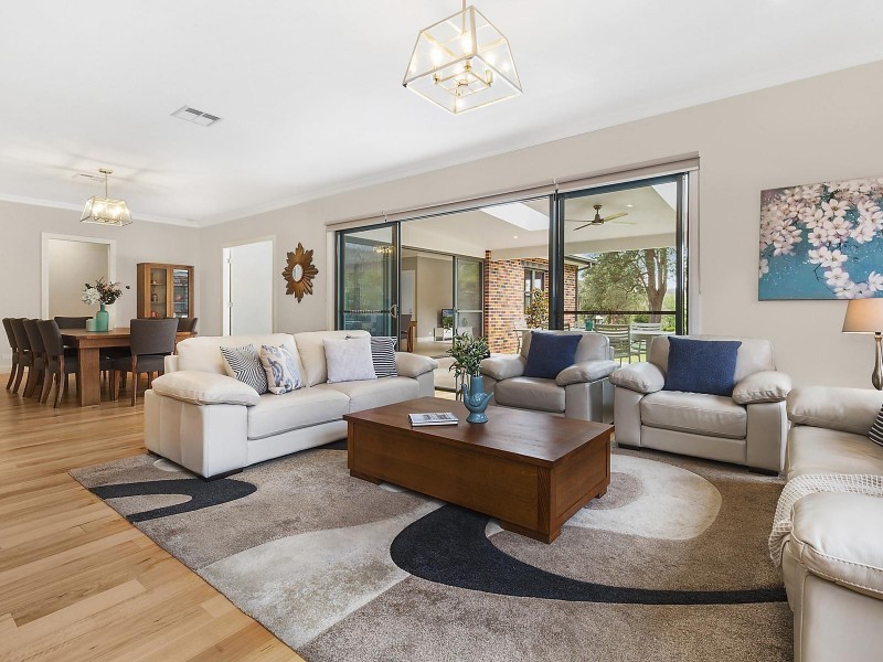 242 Bobbin Head Road, Turramurra NSW 2074